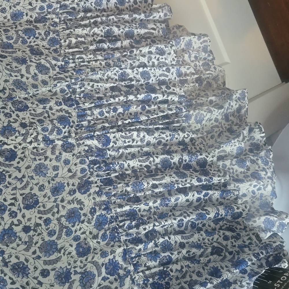 Lucky Brand Blue and White Midi Dress with Elegant Silhouette - Picture 7 of 12